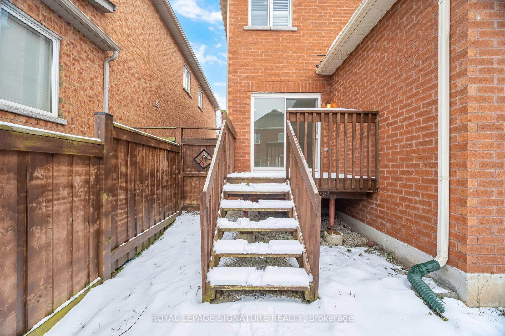 Photo 47 of 527 Nairn Circle, Milton, Scott — HOMEH