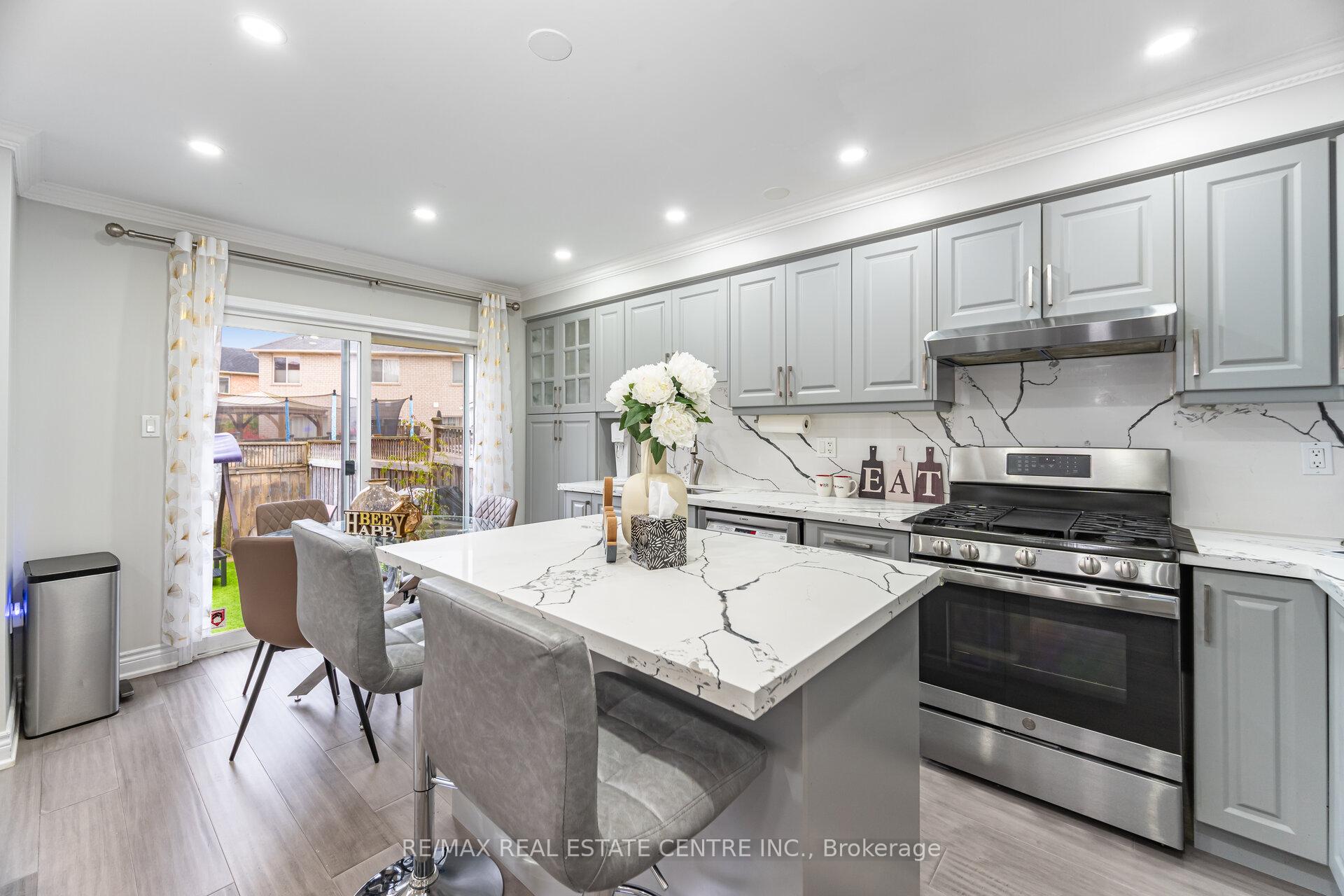 Photo 12 of 816 Hepburn Road, Milton, Coates — HOMEH