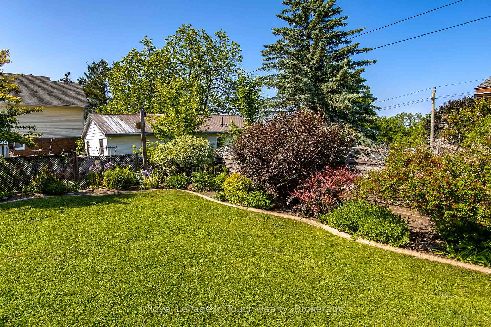Photo 29 of 710 Bay Street, Midland — HOMEH