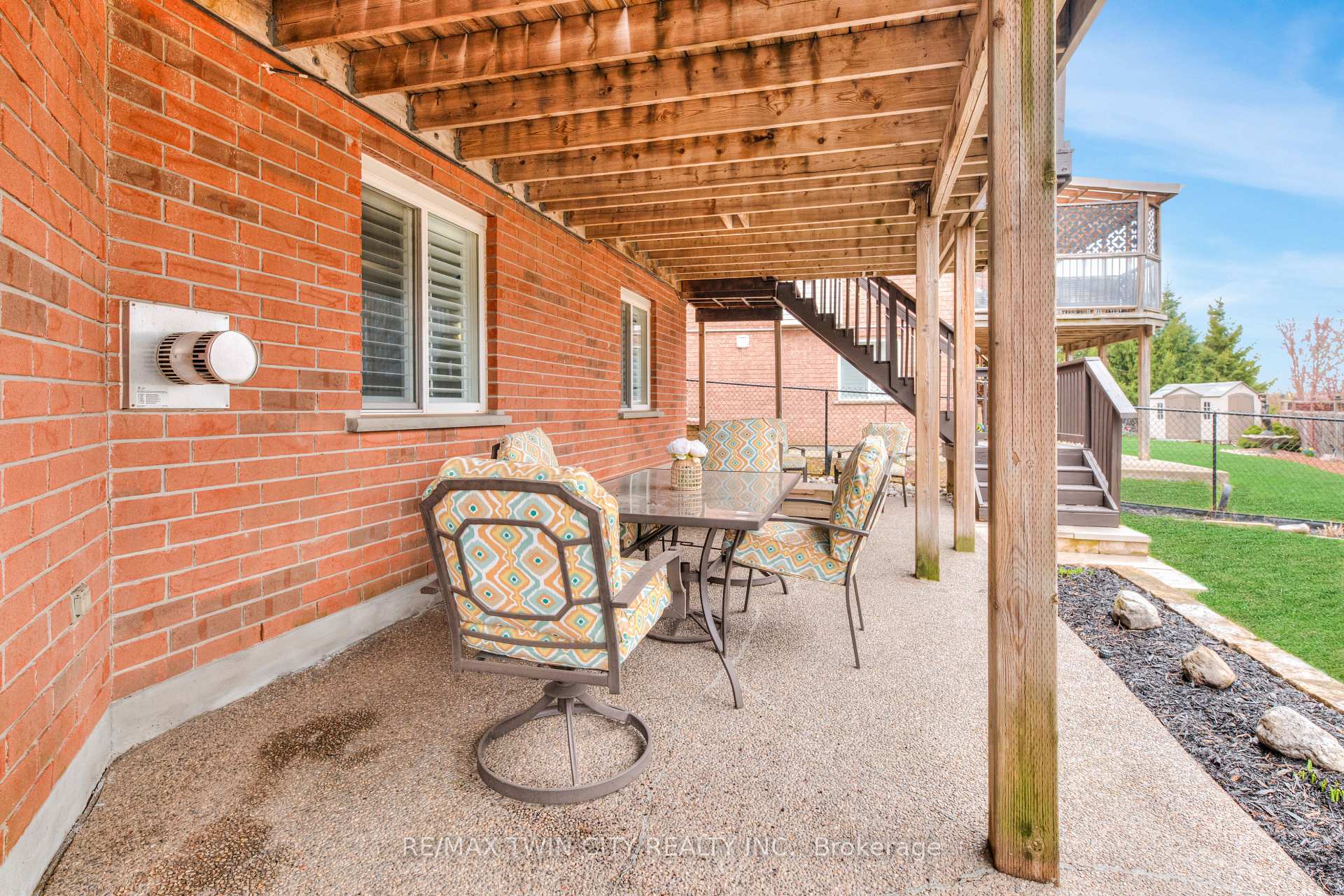 Photo 40 of 928 Manorbrook Court, Kitchener — HOMEH
