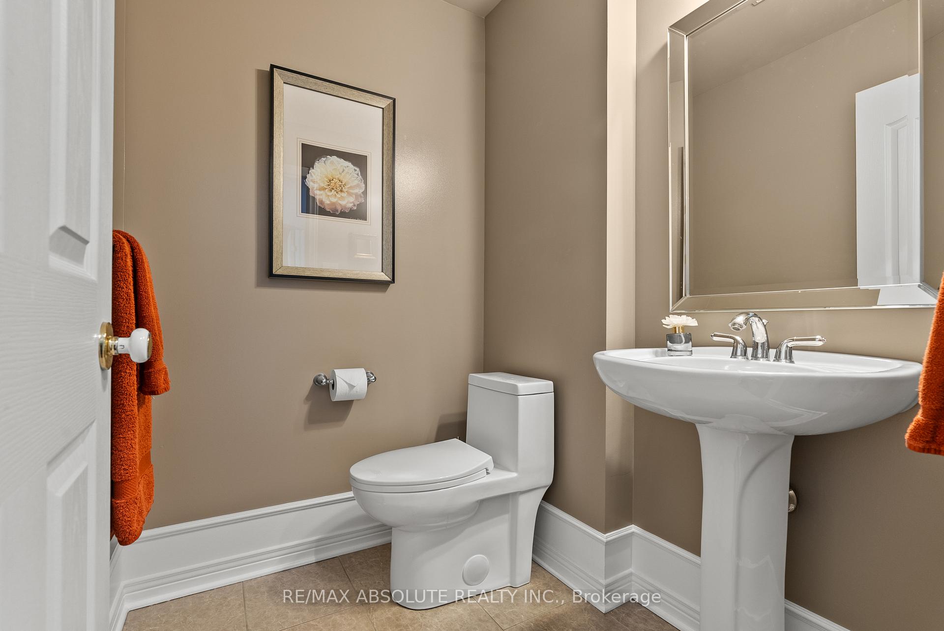 Photo 18 of 96 Manning Court, Ottawa, Kanata - Kanata Lakes/Heritage Hills — HOMEH