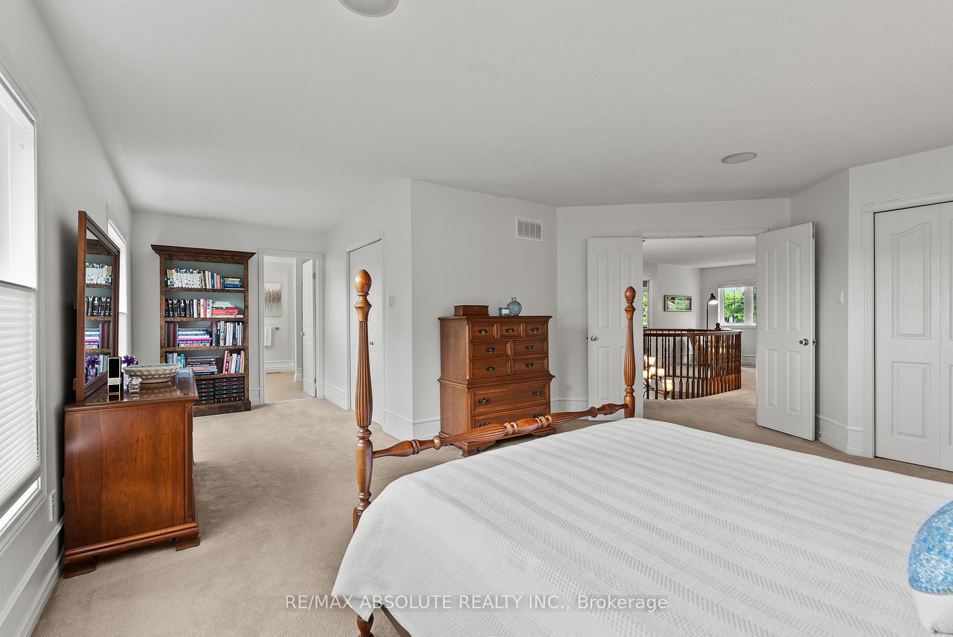 Photo 22 of 96 Manning Court, Ottawa, Kanata - Kanata Lakes/Heritage Hills — HOMEH