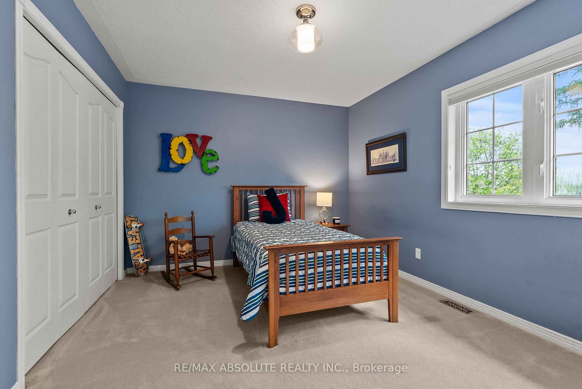 Photo 29 of 96 Manning Court, Ottawa, Kanata - Kanata Lakes/Heritage Hills — HOMEH