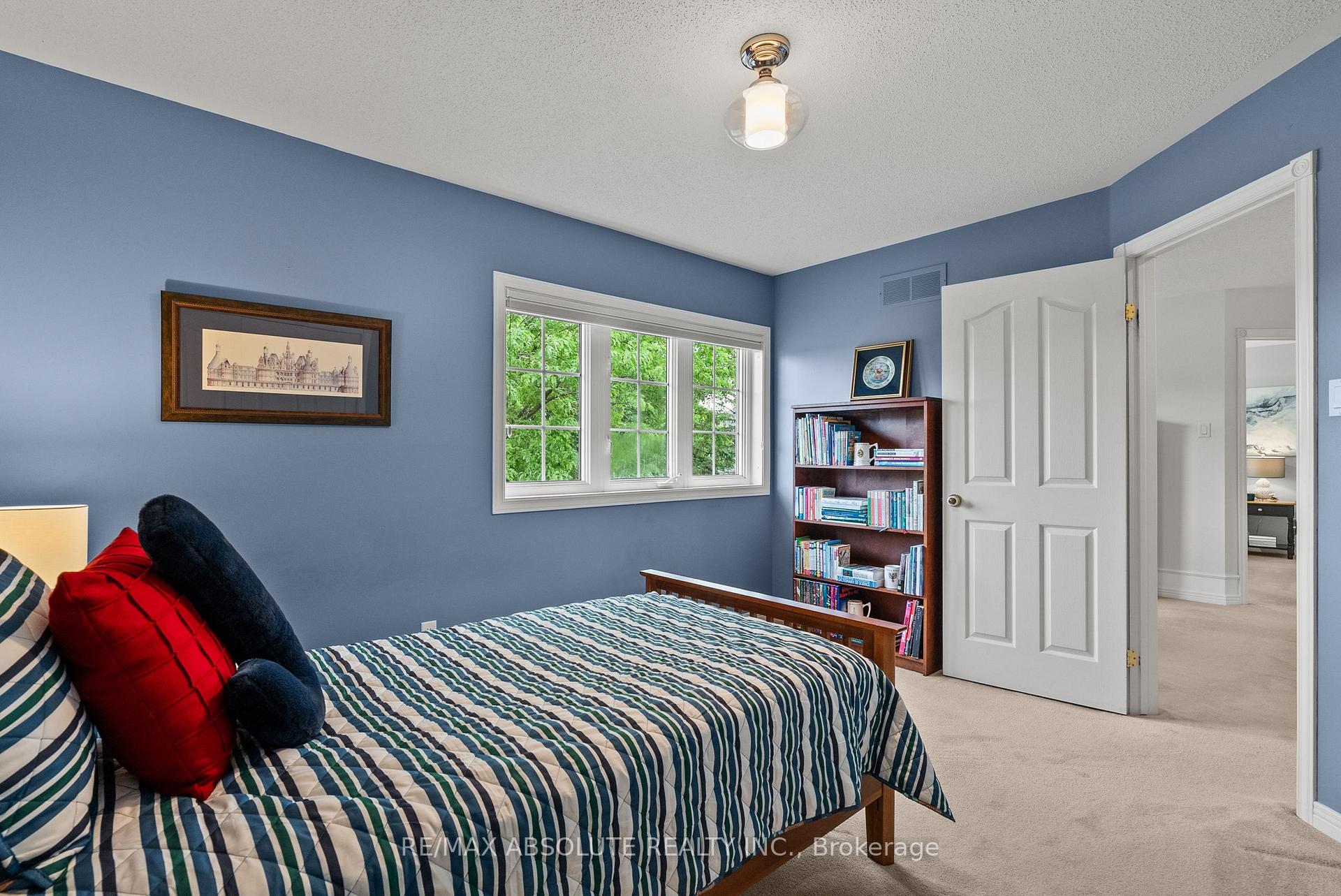 Photo 30 of 96 Manning Court, Ottawa, Kanata - Kanata Lakes/Heritage Hills — HOMEH