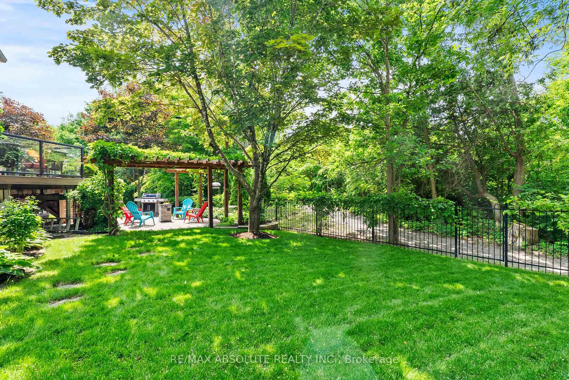 Photo 48 of 96 Manning Court, Ottawa, Kanata - Kanata Lakes/Heritage Hills — HOMEH