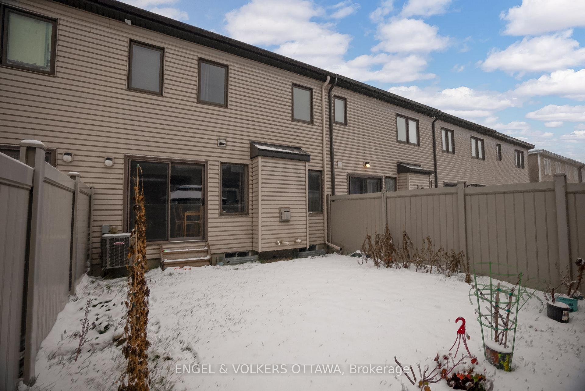Photo 37 of 360 Rouncey Road, Ottawa, Kanata - Emerald Meadows/Trailwest — HOMEH