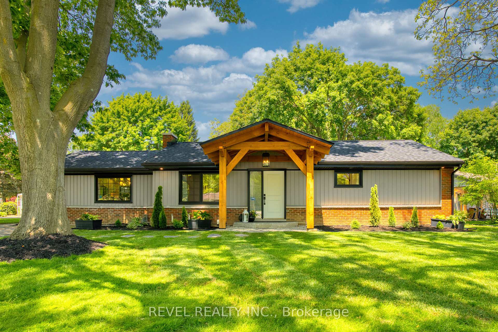 Front of 793 Green Lane