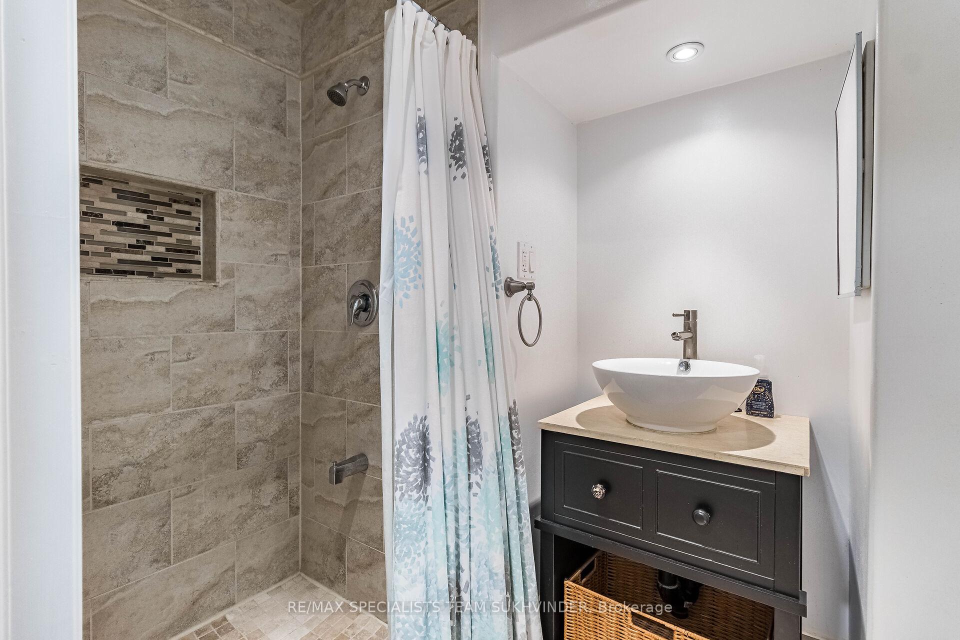 Photo 28 of 13640 Guelph Line, Milton, Rural Milton West — HOMEH