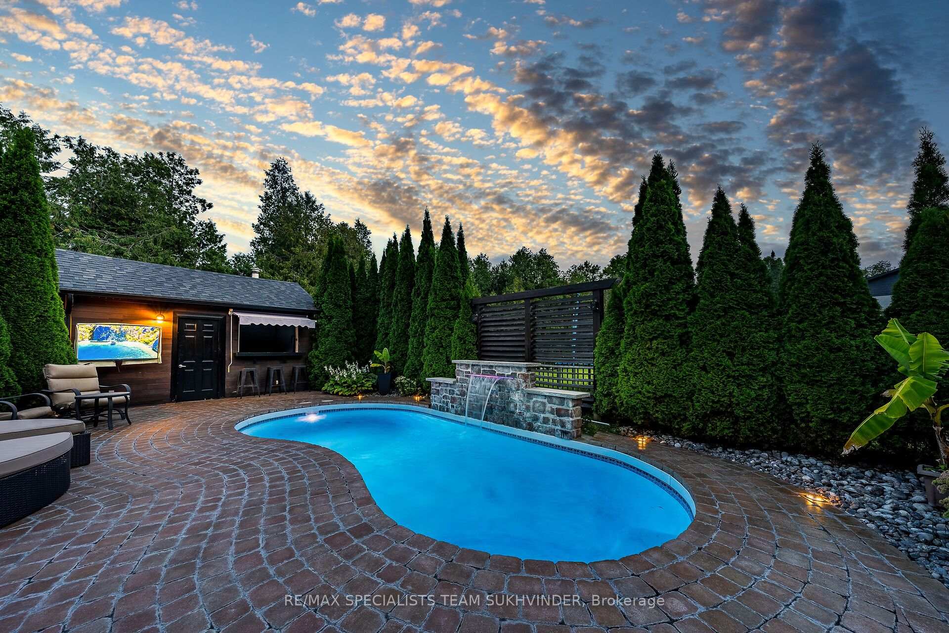 Photo 47 of 13640 Guelph Line, Milton, Rural Milton West — HOMEH
