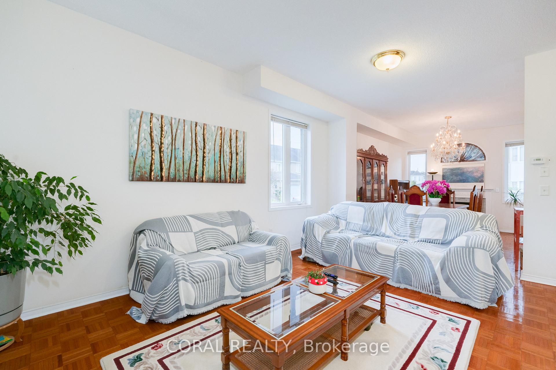 Photo 12 of 1 Manorwood Drive, Markham, Berczy — HOMEH