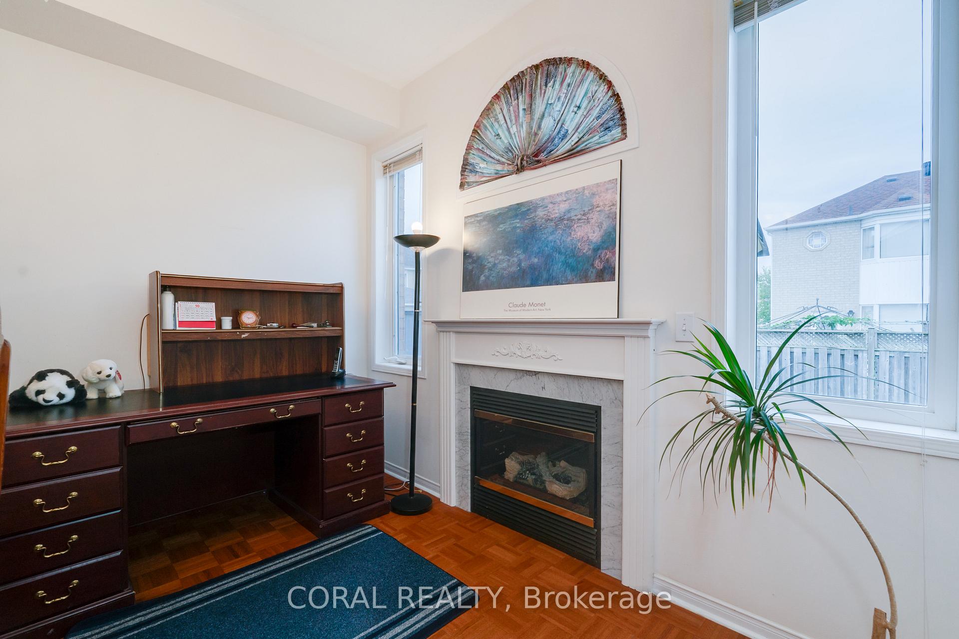 Photo 15 of 1 Manorwood Drive, Markham, Berczy — HOMEH