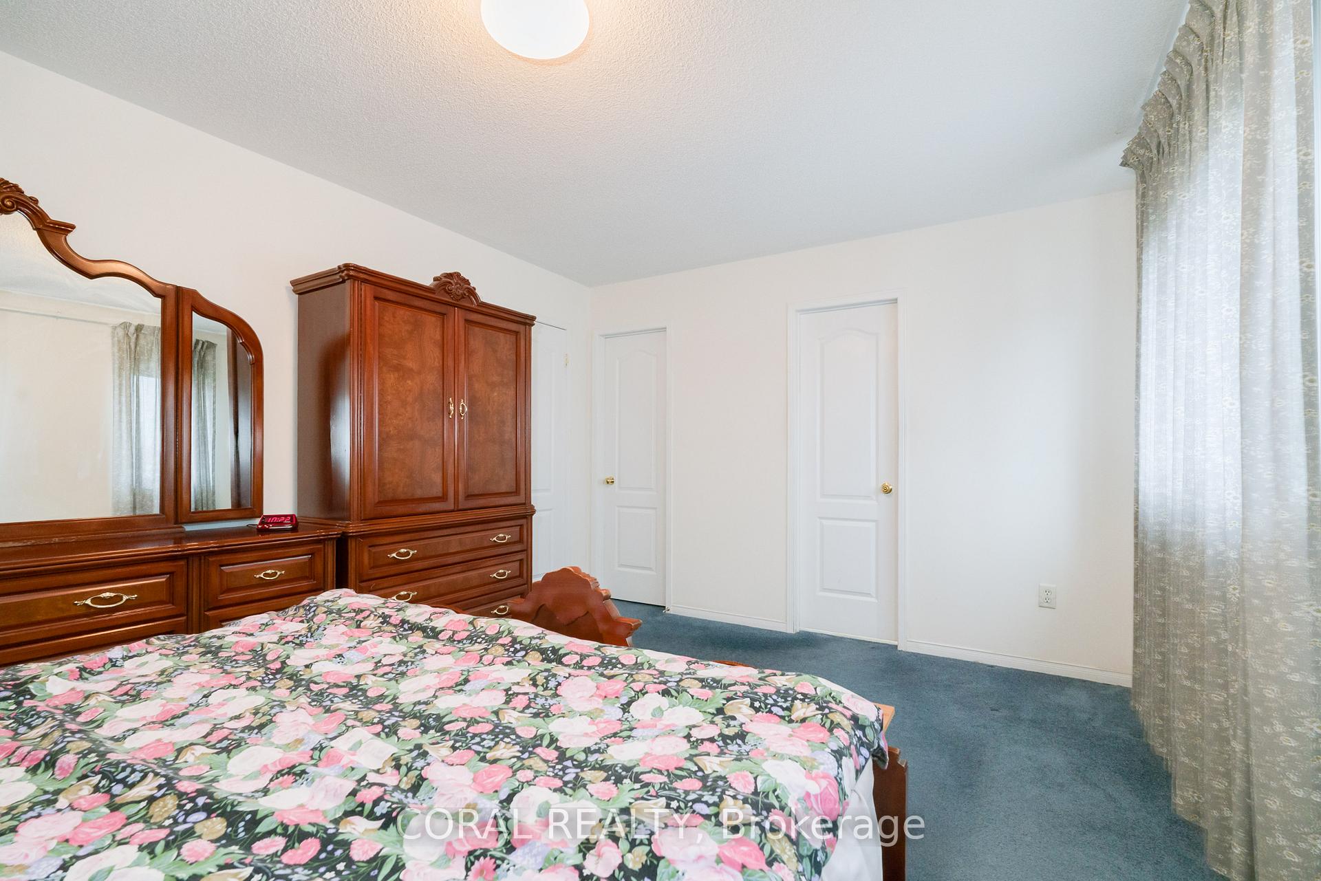 Photo 25 of 1 Manorwood Drive, Markham, Berczy — HOMEH