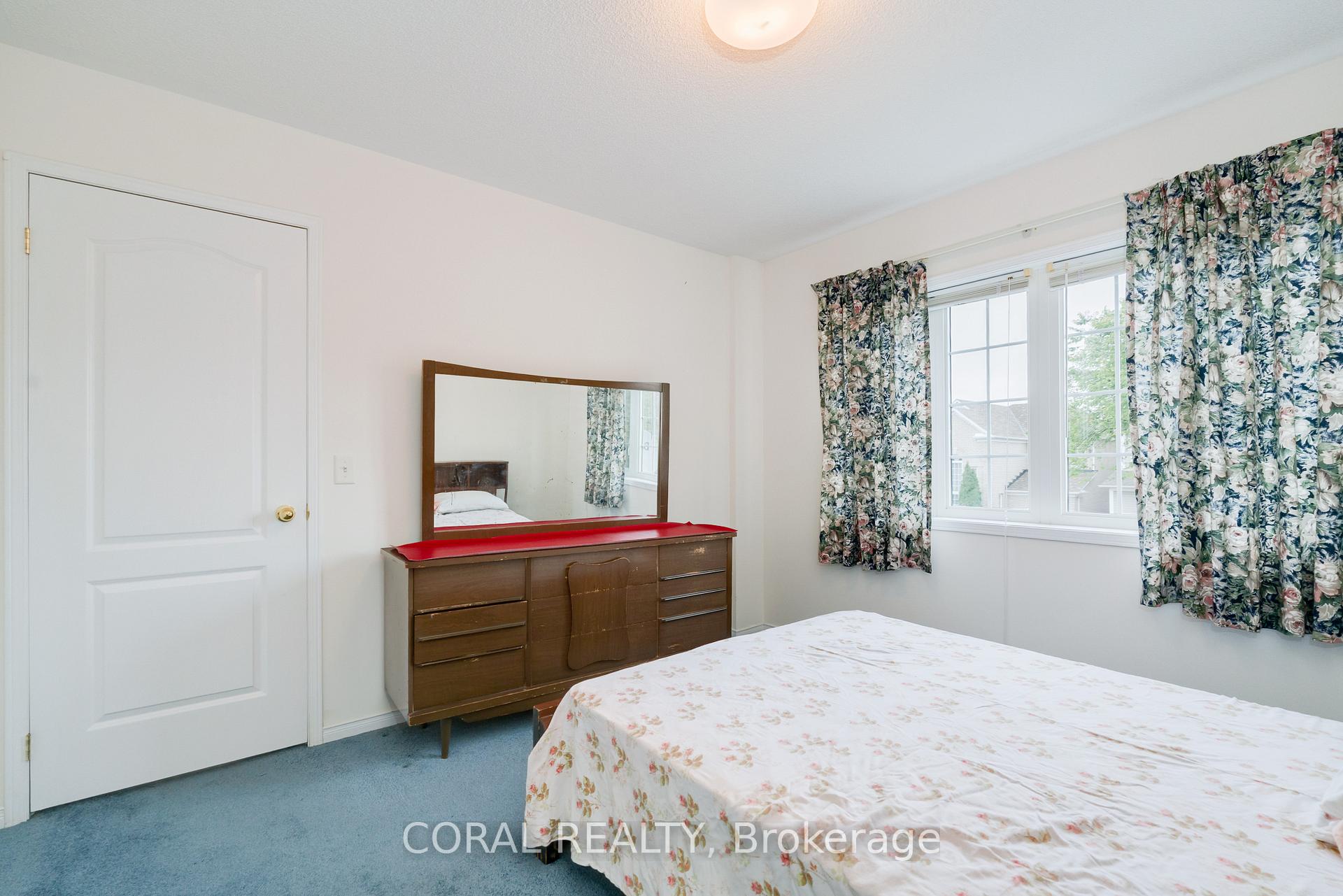 Photo 33 of 1 Manorwood Drive, Markham, Berczy — HOMEH