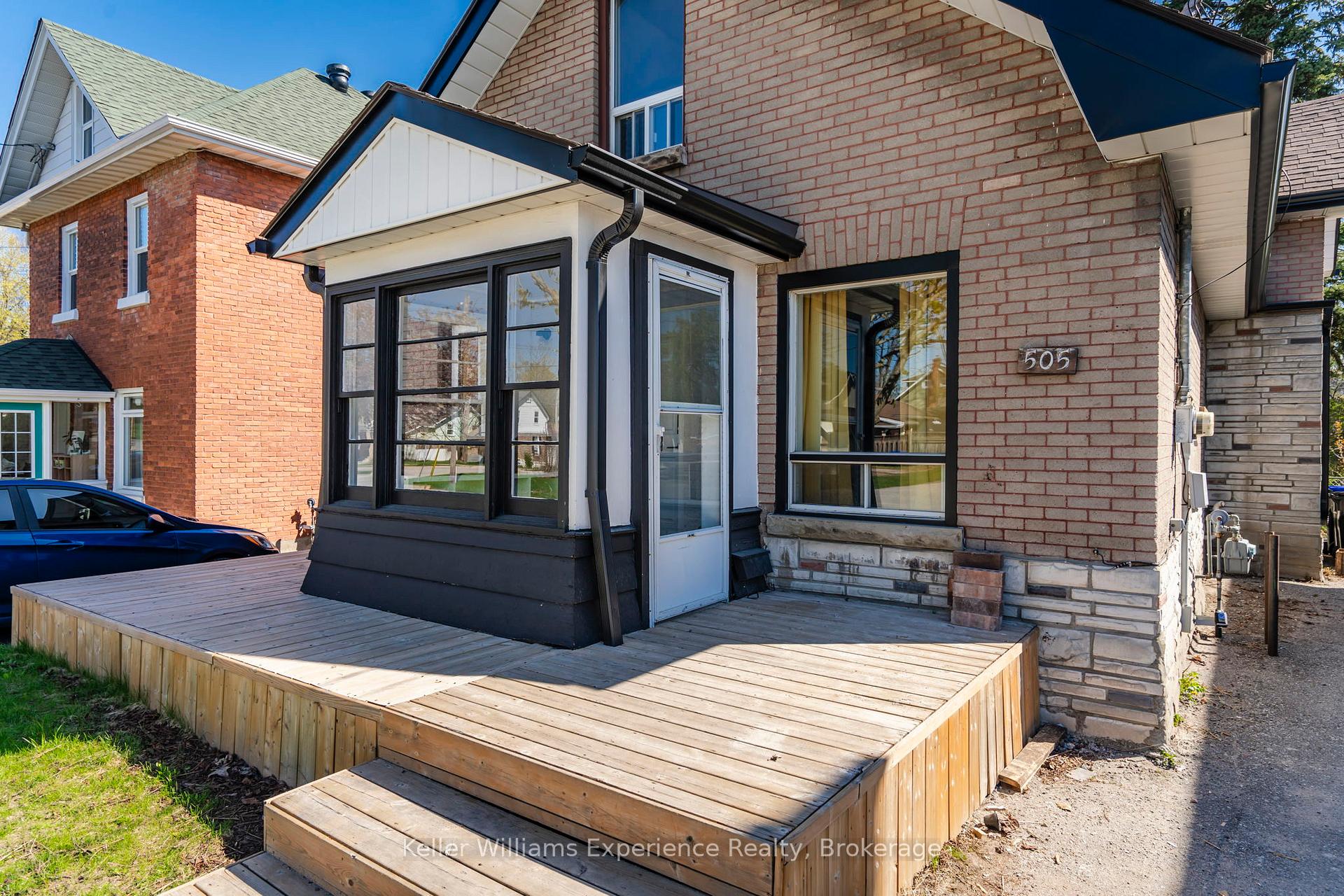 Photo 2 of 505 Wellington Street, Midland — HOMEH