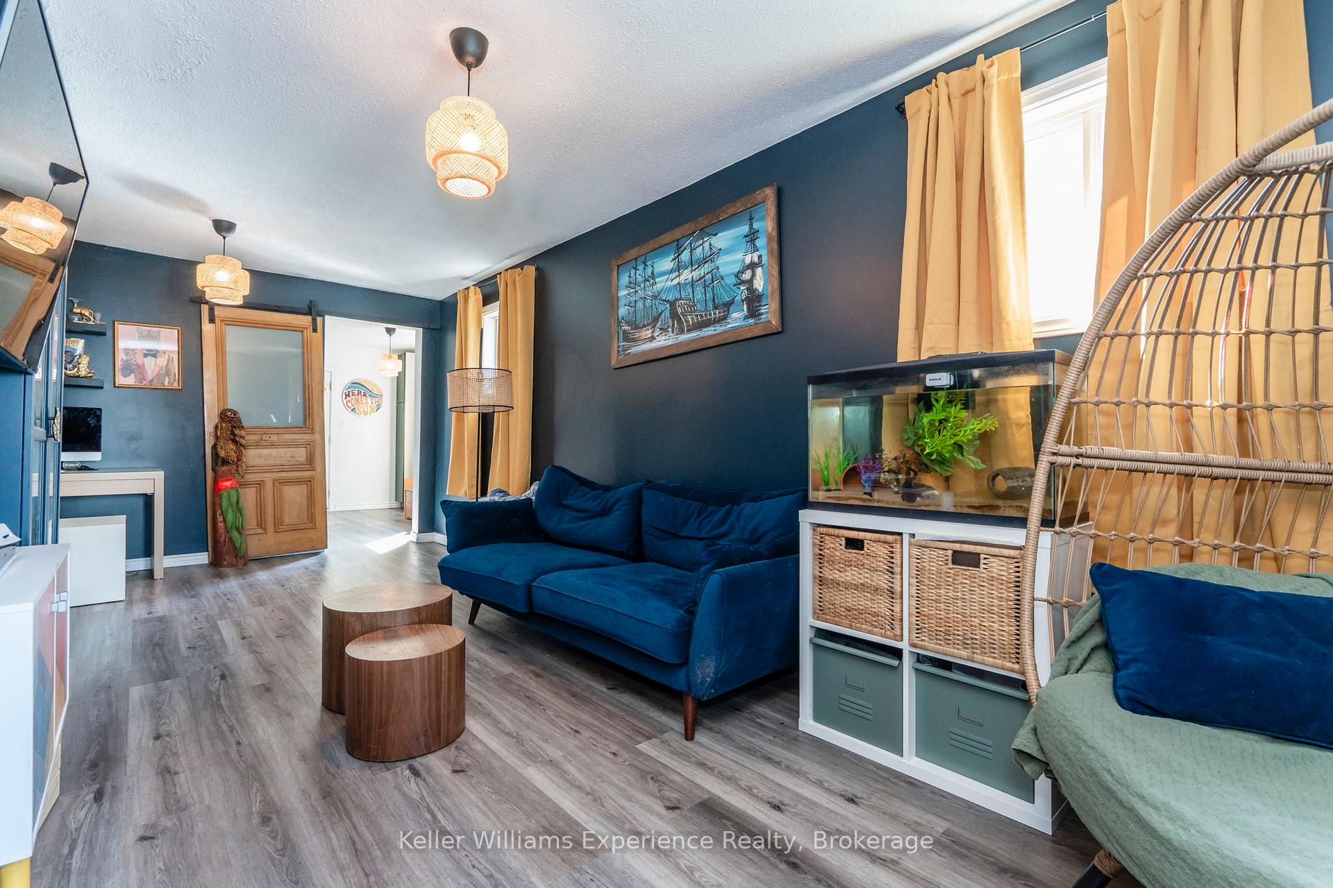 Photo 10 of 505 Wellington Street, Midland — HOMEH