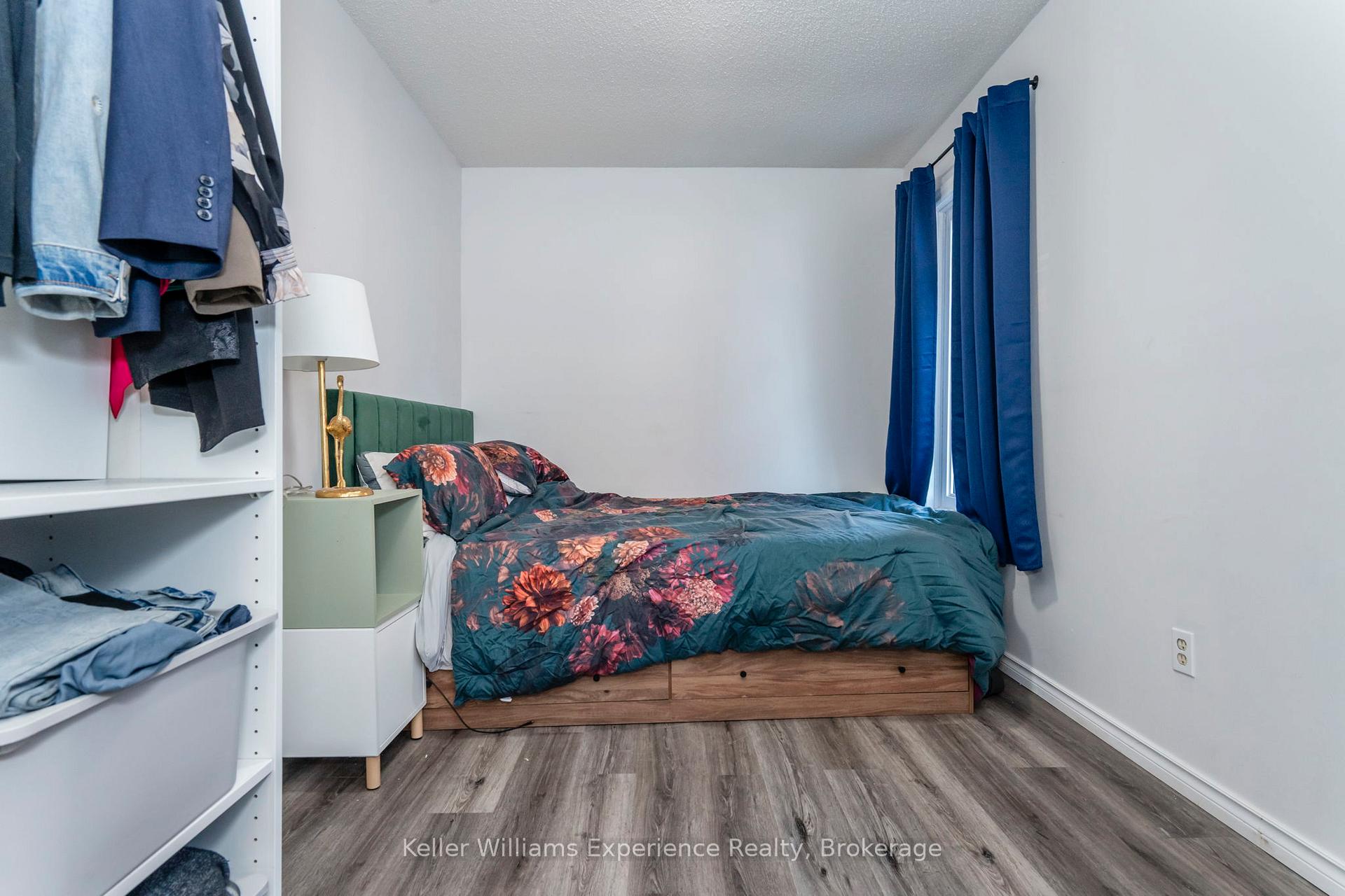 Photo 17 of 505 Wellington Street, Midland — HOMEH