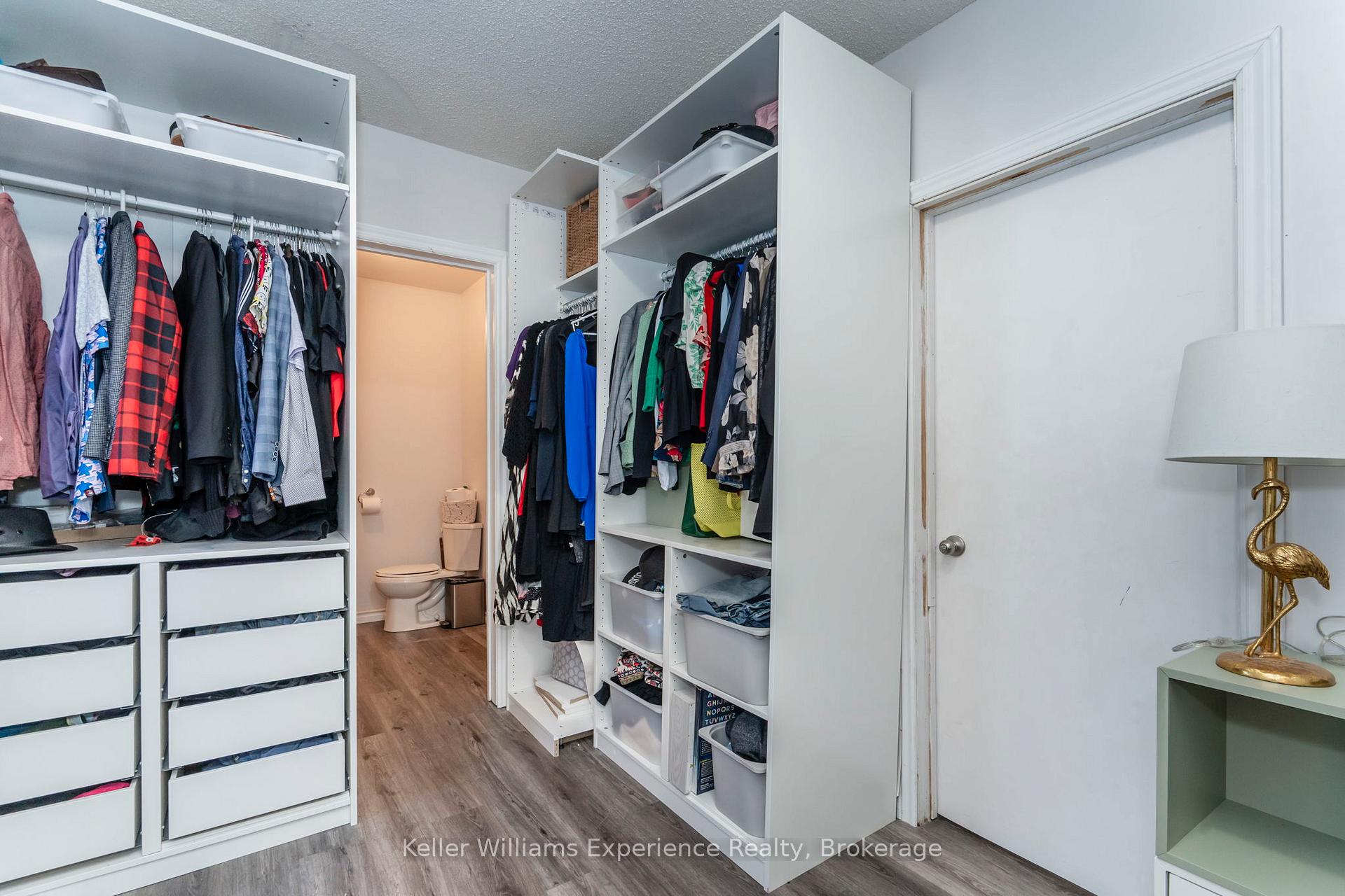 Photo 19 of 505 Wellington Street, Midland — HOMEH