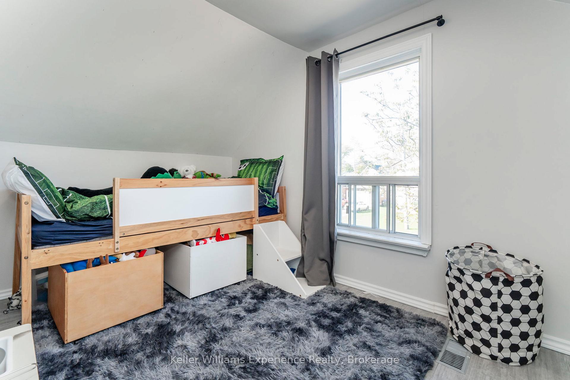 Photo 27 of 505 Wellington Street, Midland — HOMEH