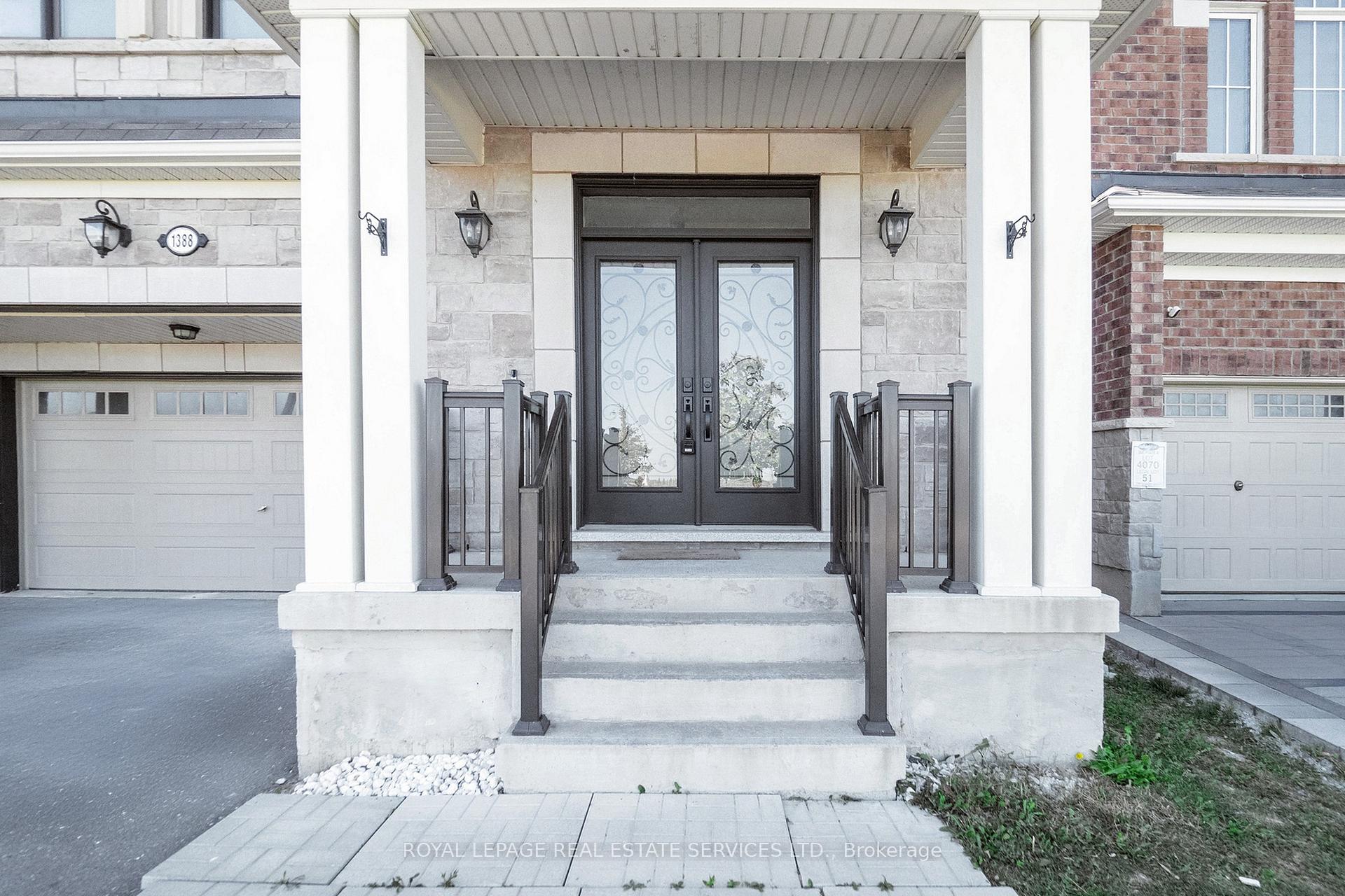 Photo 2 of Unit Upper, 1388 Sycamore Garden, Milton, Cobban — HOMEH