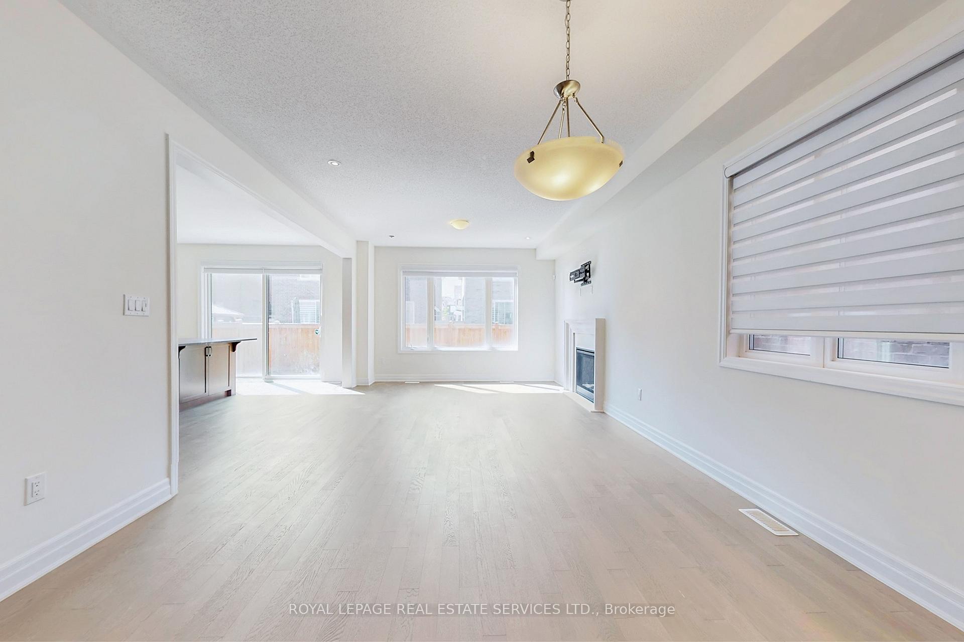 Photo 7 of Unit Upper, 1388 Sycamore Garden, Milton, Cobban — HOMEH