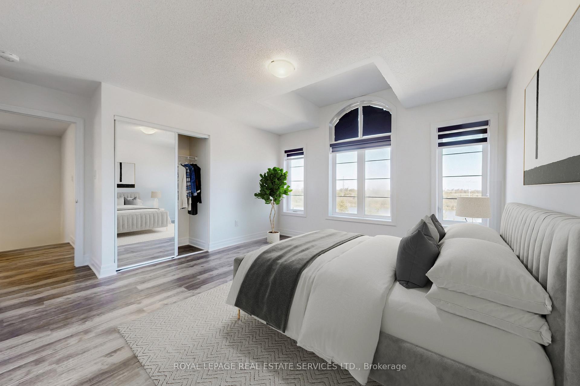 Photo 15 of Unit Upper, 1388 Sycamore Garden, Milton, Cobban — HOMEH