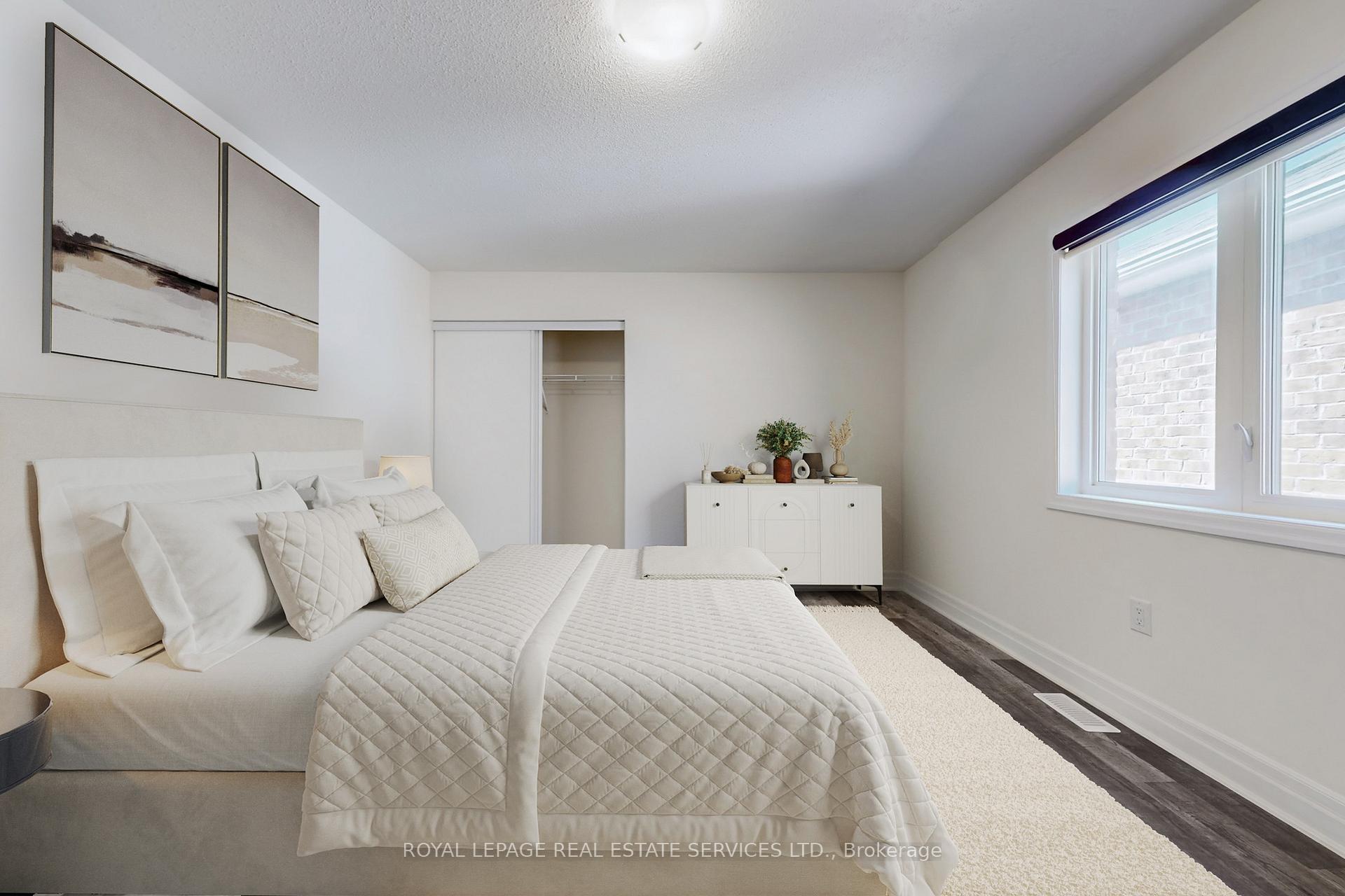 Photo 18 of Unit Upper, 1388 Sycamore Garden, Milton, Cobban — HOMEH