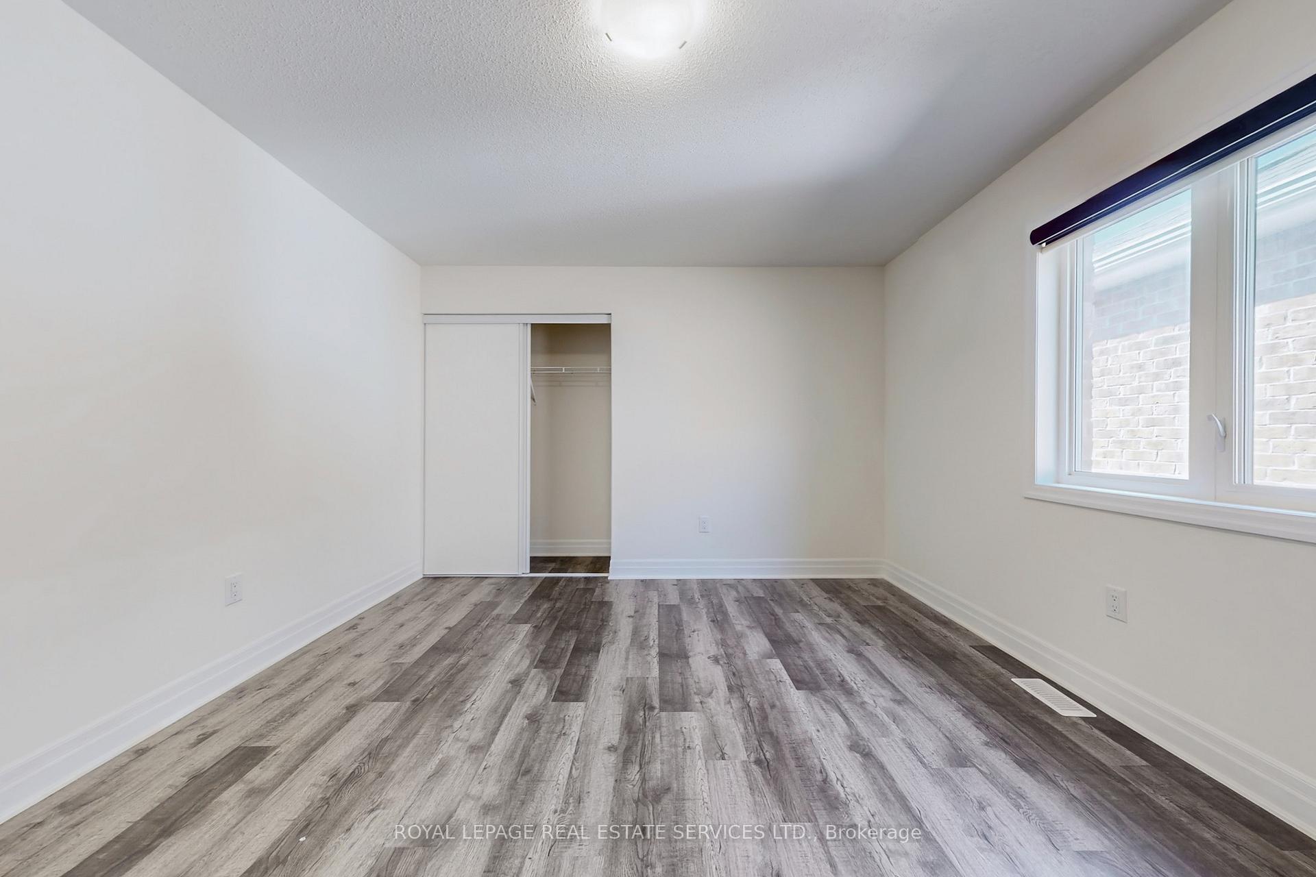 Photo 19 of Unit Upper, 1388 Sycamore Garden, Milton, Cobban — HOMEH