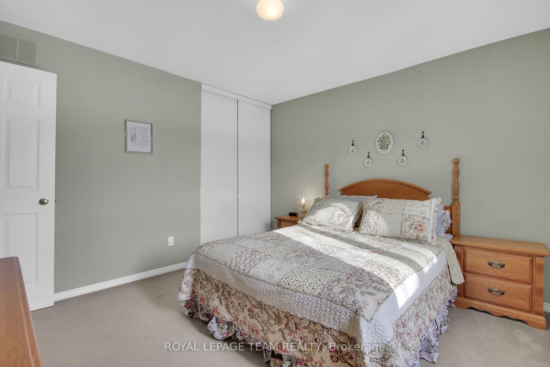 Photo 29 of 2 Inverary Drive, Ottawa, Kanata - Morgan's Grant/South March — HOMEH