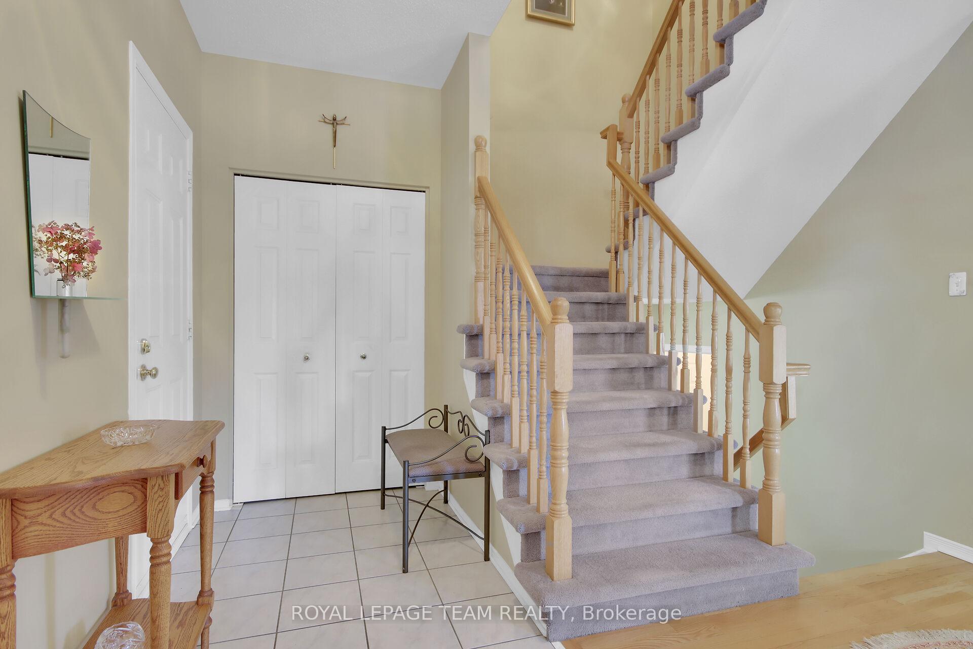 Photo 31 of 2 Inverary Drive, Ottawa, Kanata - Morgan's Grant/South March — HOMEH