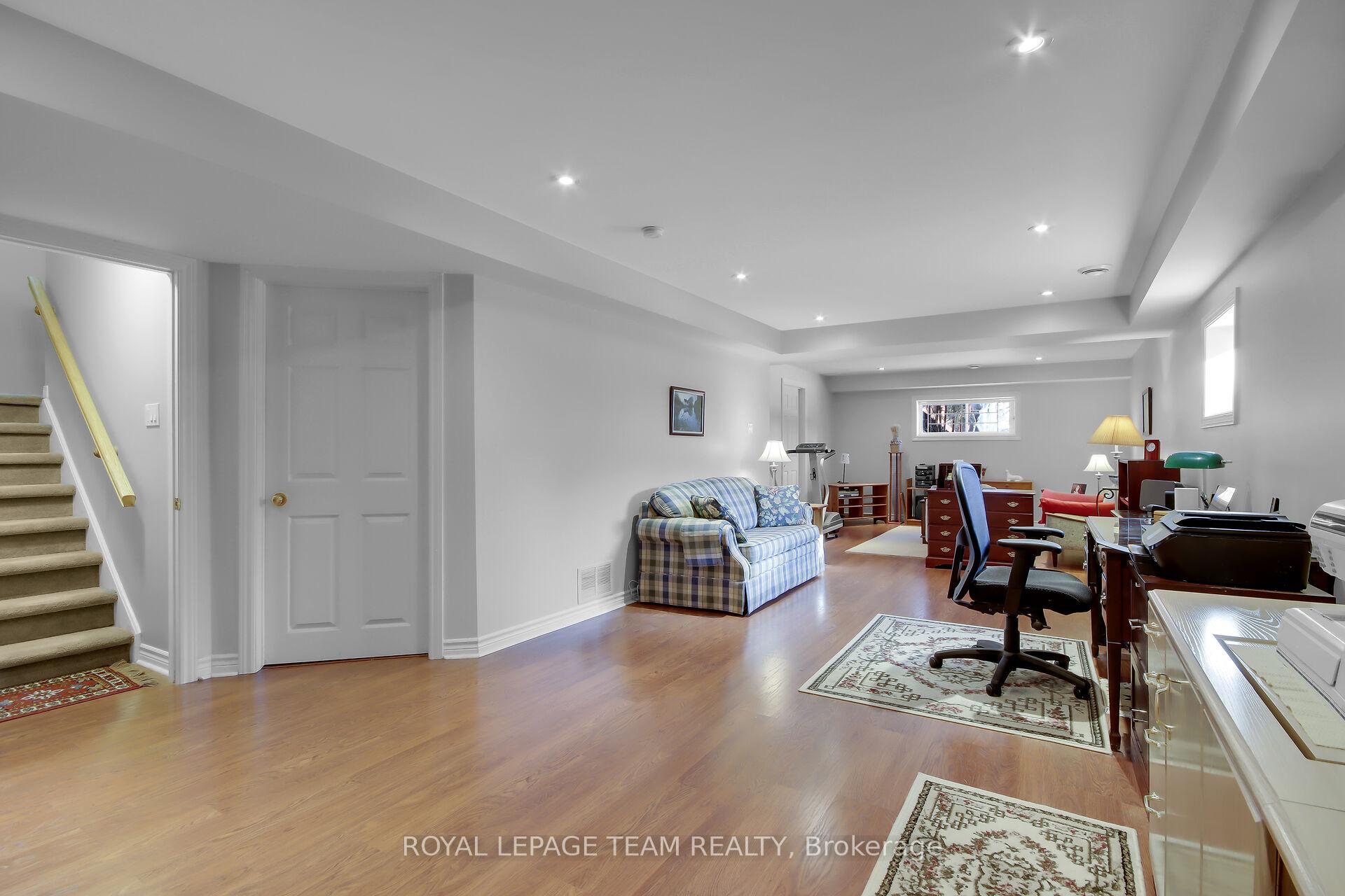 Photo 33 of 2 Inverary Drive, Ottawa, Kanata - Morgan's Grant/South March — HOMEH