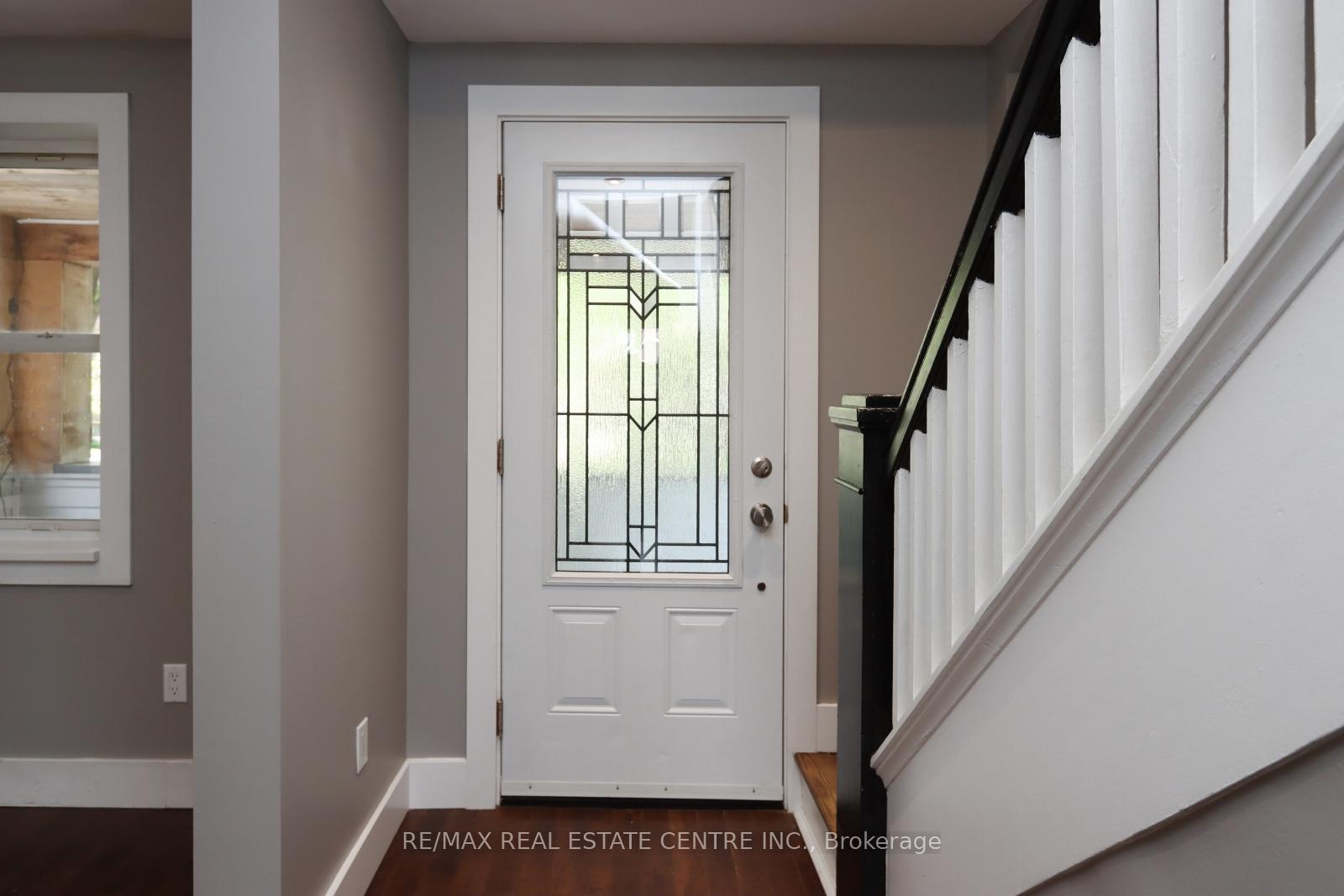 Photo 5 of 121 Brock Street, Kitchener — HOMEH