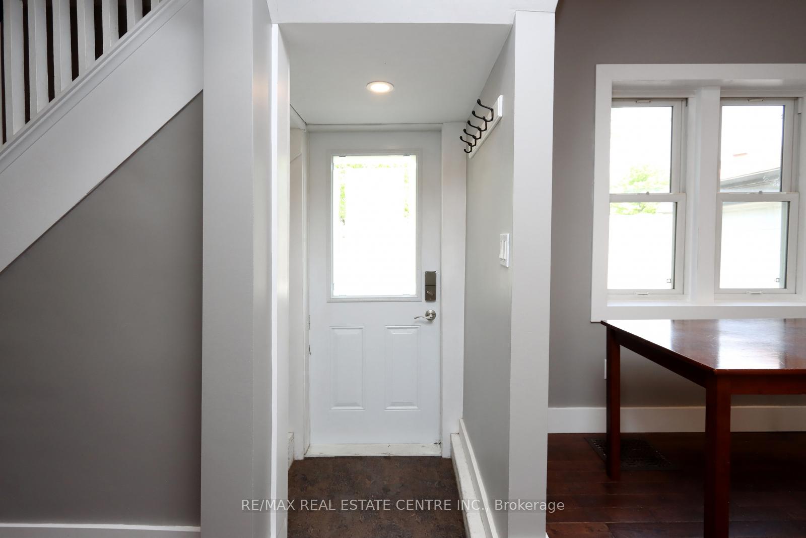 Photo 19 of 121 Brock Street, Kitchener — HOMEH