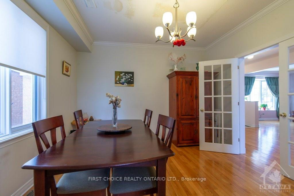 Photo 10 of 72 Walden Drive, Ottawa, Kanata - Kanata Lakes/Heritage Hills — HOMEH