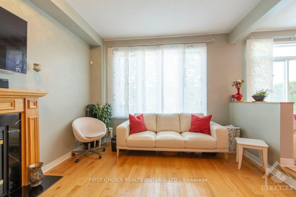 Photo 14 of 72 Walden Drive, Ottawa, Kanata - Kanata Lakes/Heritage Hills — HOMEH