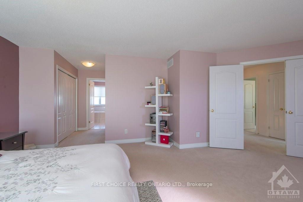 Photo 19 of 72 Walden Drive, Ottawa, Kanata - Kanata Lakes/Heritage Hills — HOMEH