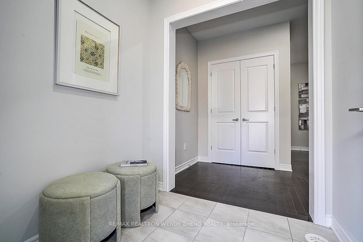Photo 3 of 232 Rustle Woods Avenue, Markham, Cornell — HOMEH