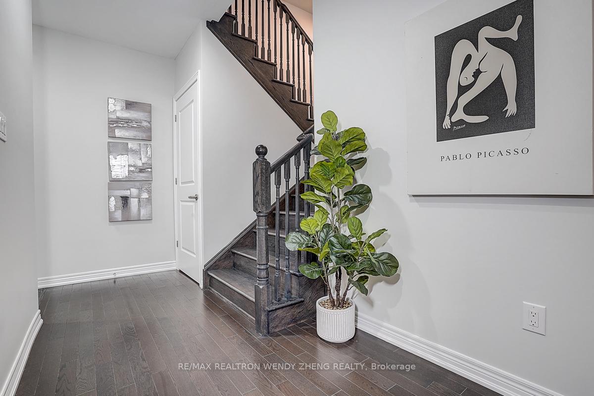 Photo 7 of 232 Rustle Woods Avenue, Markham, Cornell — HOMEH