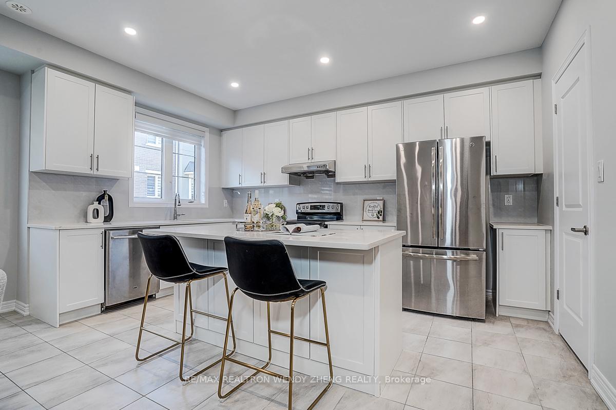 Photo 21 of 232 Rustle Woods Avenue, Markham, Cornell — HOMEH