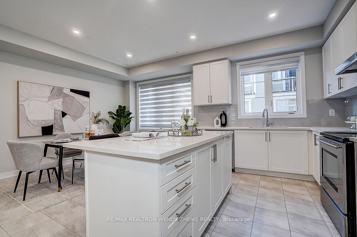 Photo 24 of 232 Rustle Woods Avenue, Markham, Cornell — HOMEH