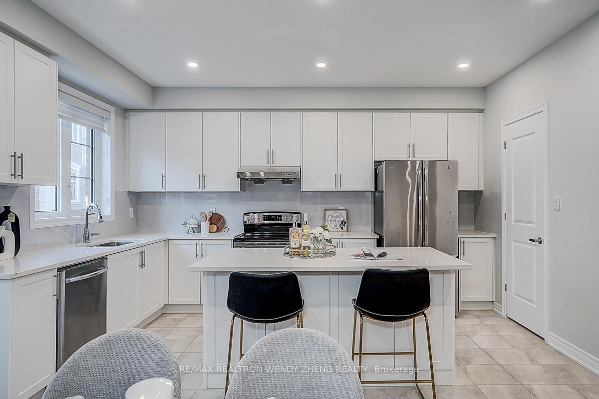Photo 25 of 232 Rustle Woods Avenue, Markham, Cornell — HOMEH