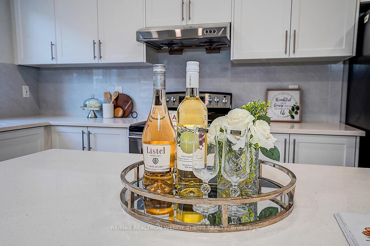Photo 26 of 232 Rustle Woods Avenue, Markham, Cornell — HOMEH
