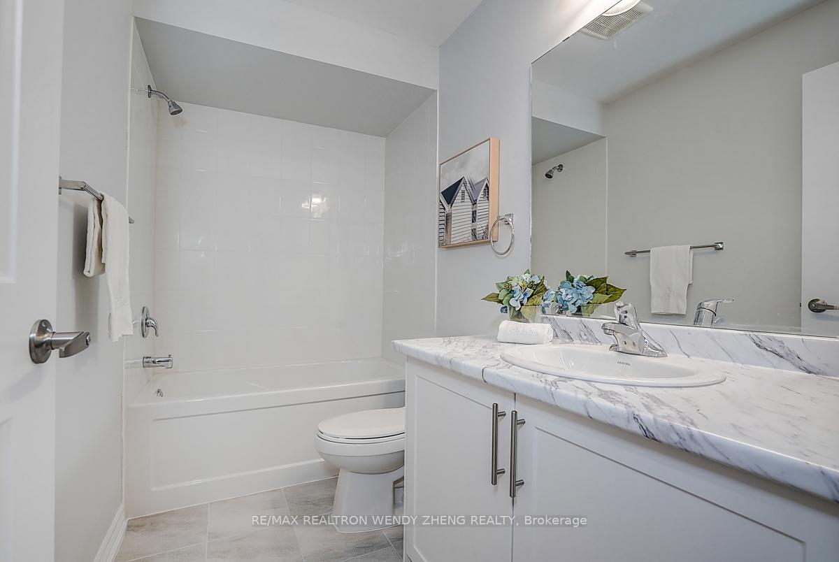 Photo 37 of 232 Rustle Woods Avenue, Markham, Cornell — HOMEH