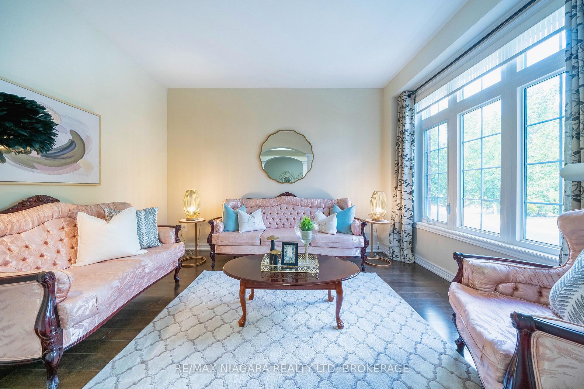 Photo 6 of 40 Dungannon Drive, Markham, Angus Glen — HOMEH