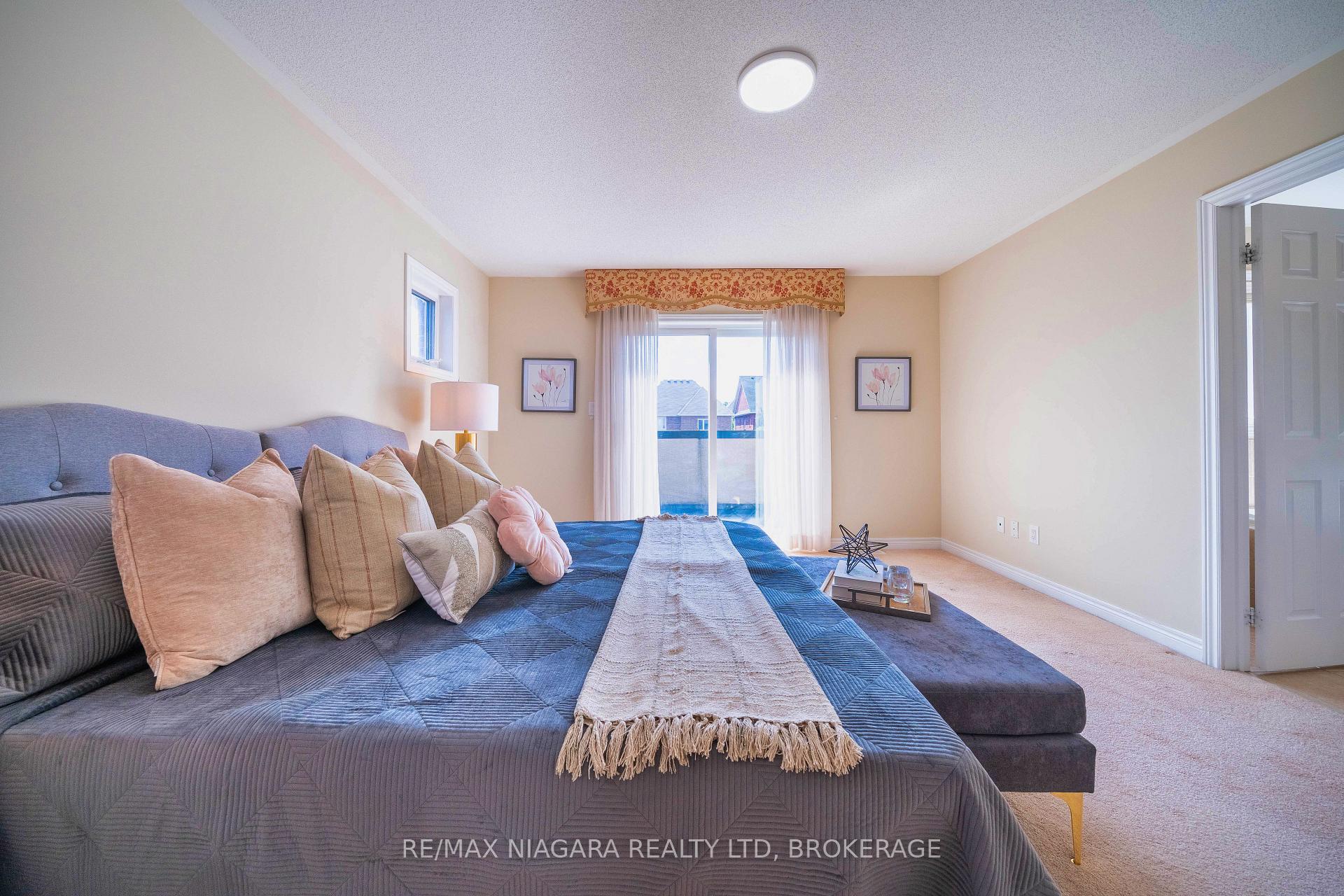 Photo 41 of 40 Dungannon Drive, Markham, Angus Glen — HOMEH