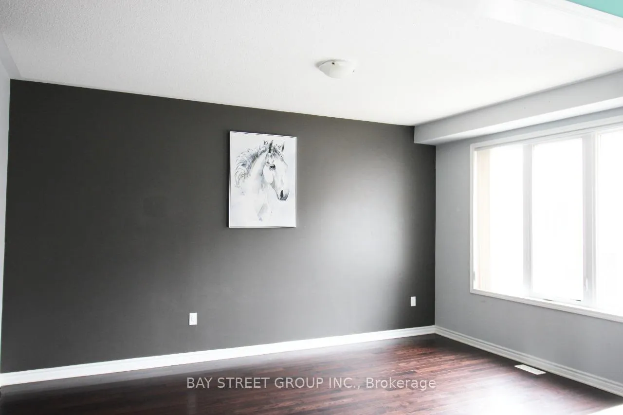 Photo 6 of 1091 Biason Circle, Milton, Willmott — HOMEH