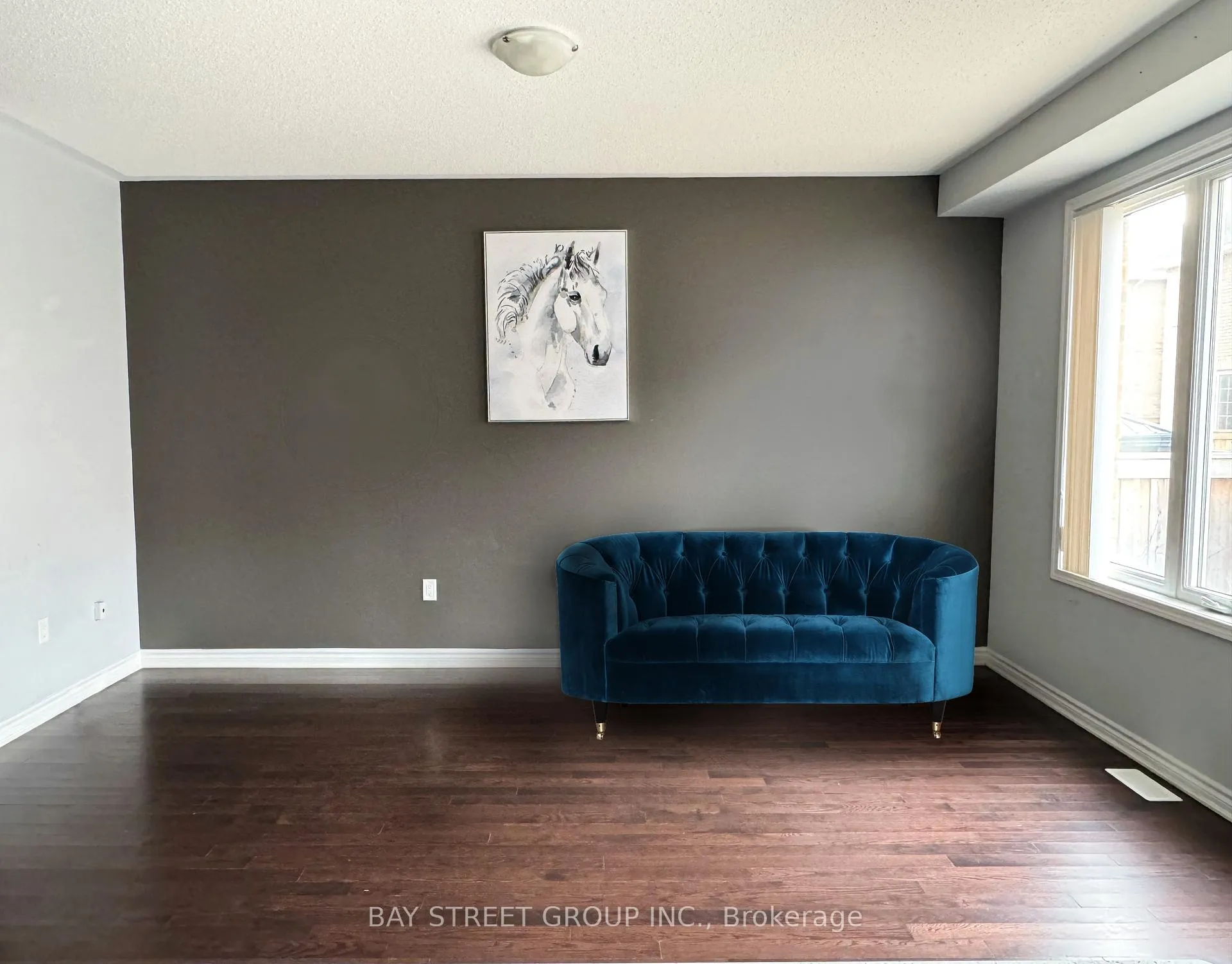Photo 8 of 1091 Biason Circle, Milton, Willmott — HOMEH