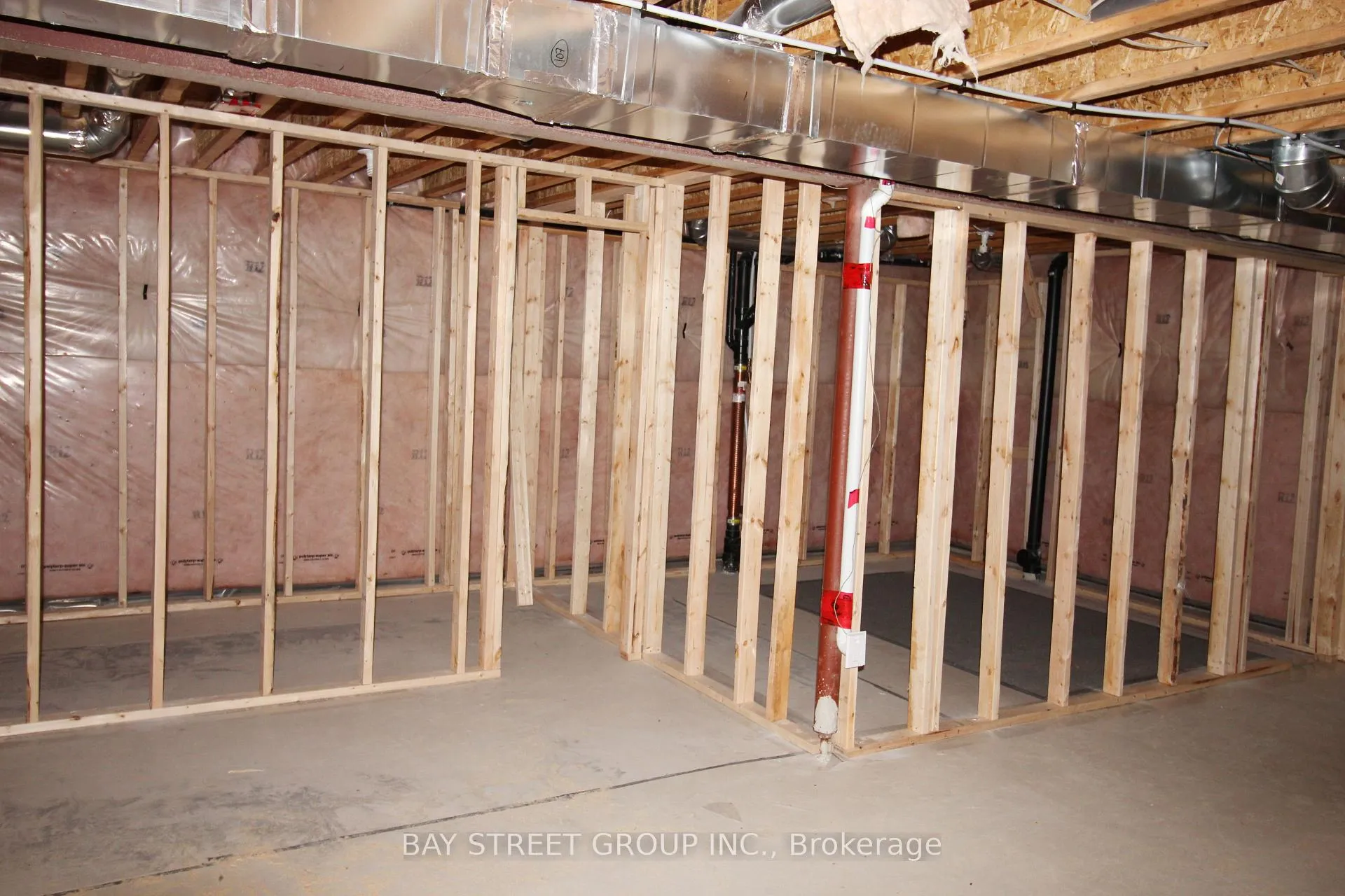 Photo 21 of 1091 Biason Circle, Milton, Willmott — HOMEH