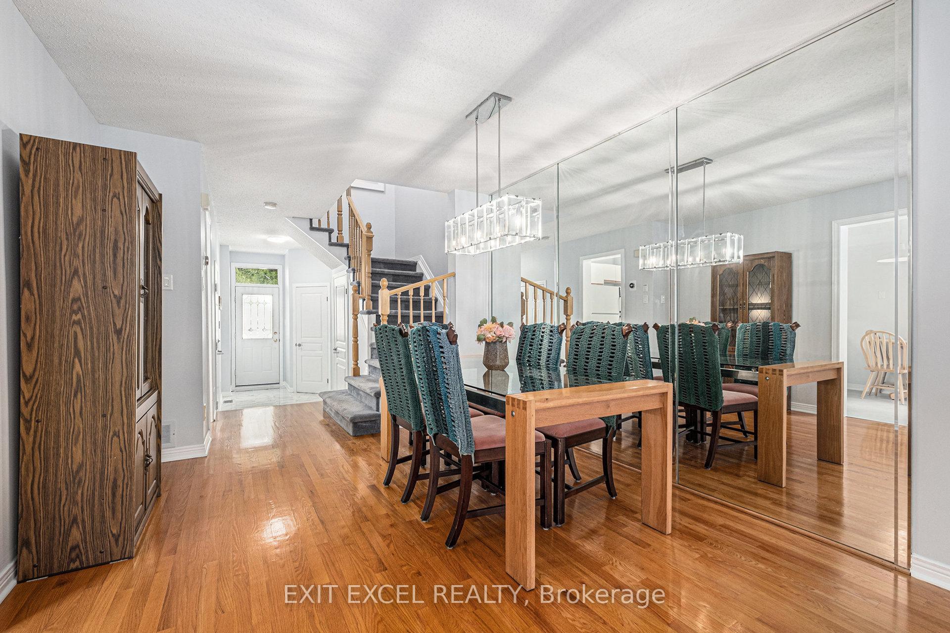 Photo 8 of 14 Grassy Plains Drive, Ottawa, Kanata - Emerald Meadows/Trailwest — HOMEH