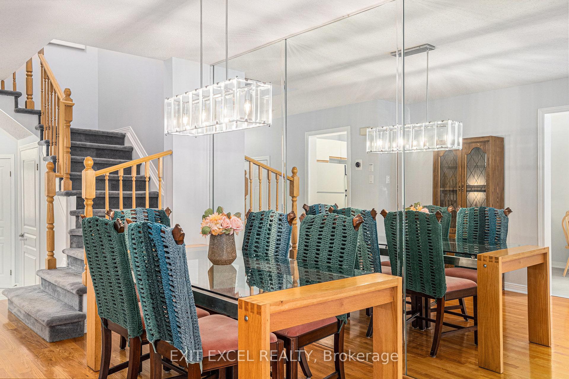 Photo 10 of 14 Grassy Plains Drive, Ottawa, Kanata - Emerald Meadows/Trailwest — HOMEH