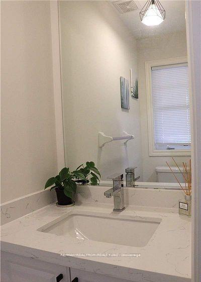 Photo 6 of 104 Roy Grove Way, Markham, Greensborough — HOMEH